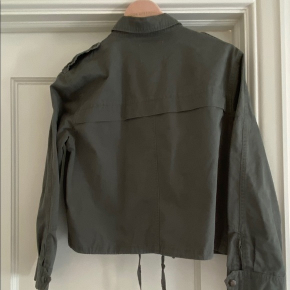 NEW Velvet by Graham & Spencer Cropped Army Jacket - Picture 7 of 11
